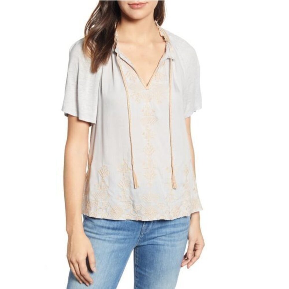 Lucky Brand Embroidered V-neck Peasant Top. M